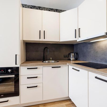 Nice Renting - Offenbach - Luxury Apartment Fully Equipped Center Luaran gambar