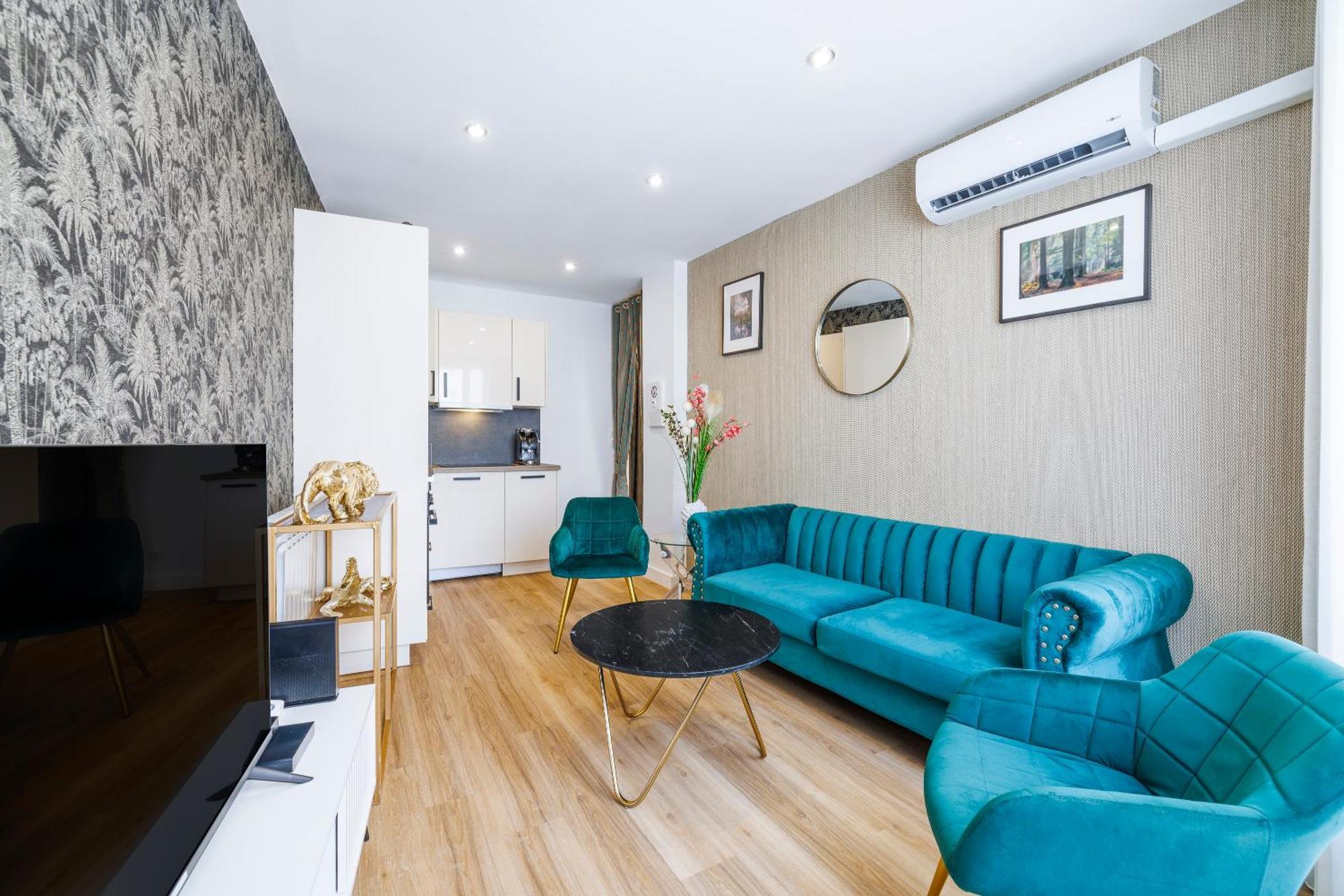 Nice Renting - Offenbach - Luxury Apartment Fully Equipped Center Luaran gambar